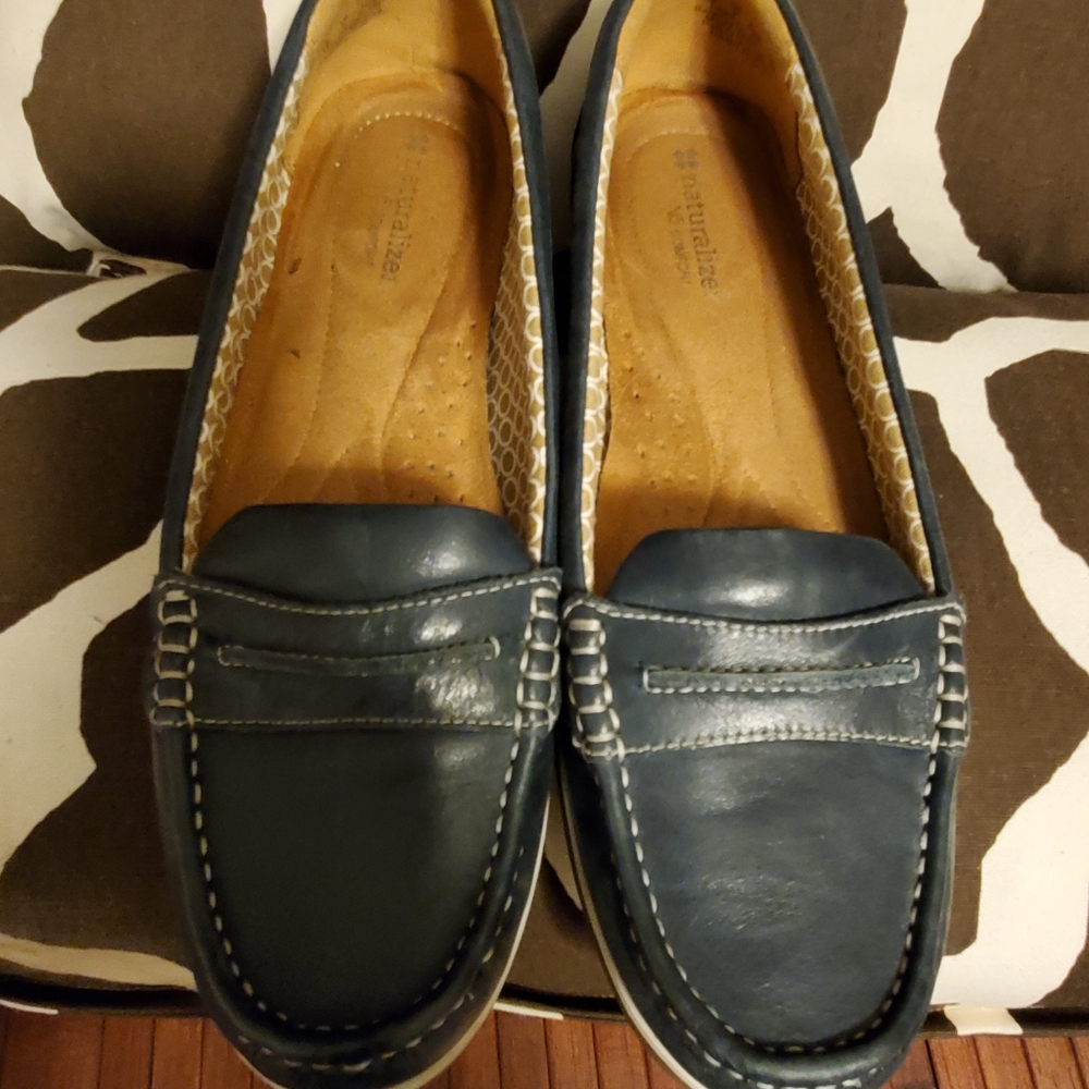 Naturalizer Loafers